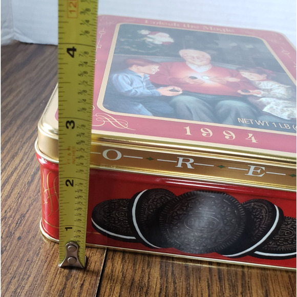 Oreo Cookies Unlock The Magic 1994 Grandfather Remembers Christmas Tin - Picture 10 of 11